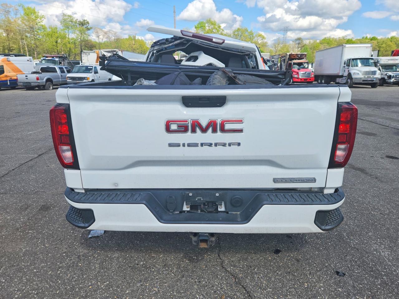 2019 GMC SIERRA