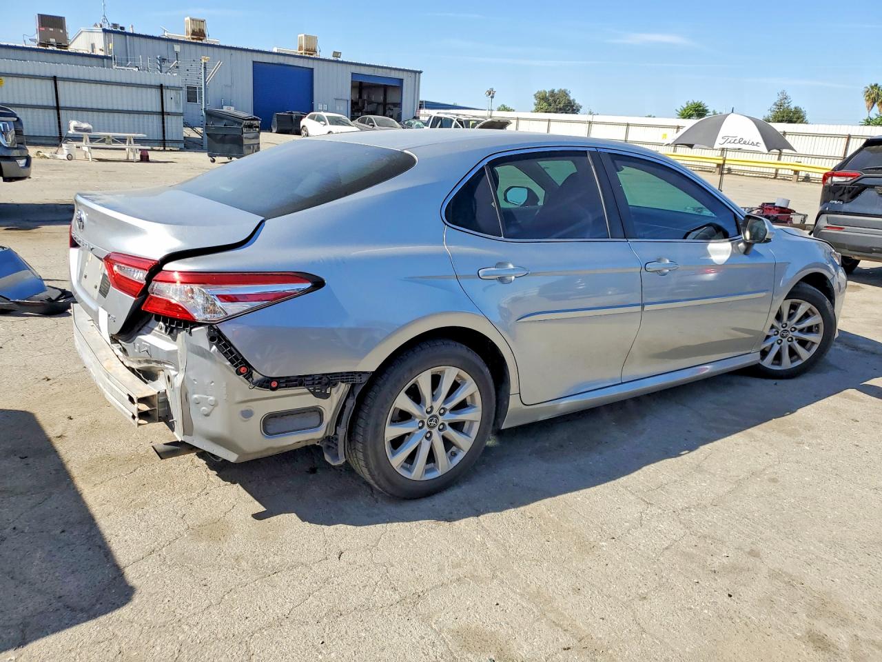 2018 TOYOTA CAMRY