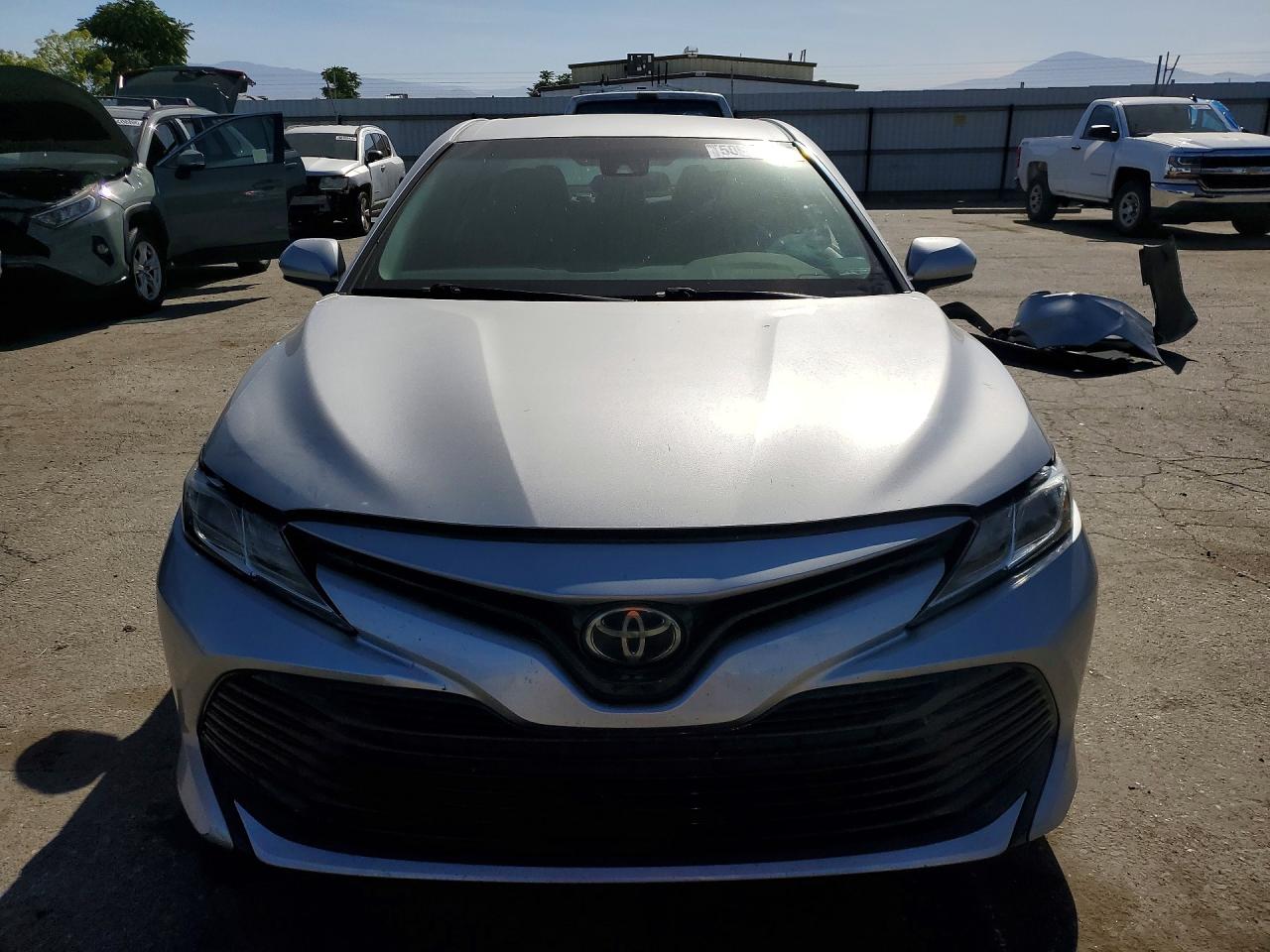 2018 TOYOTA CAMRY