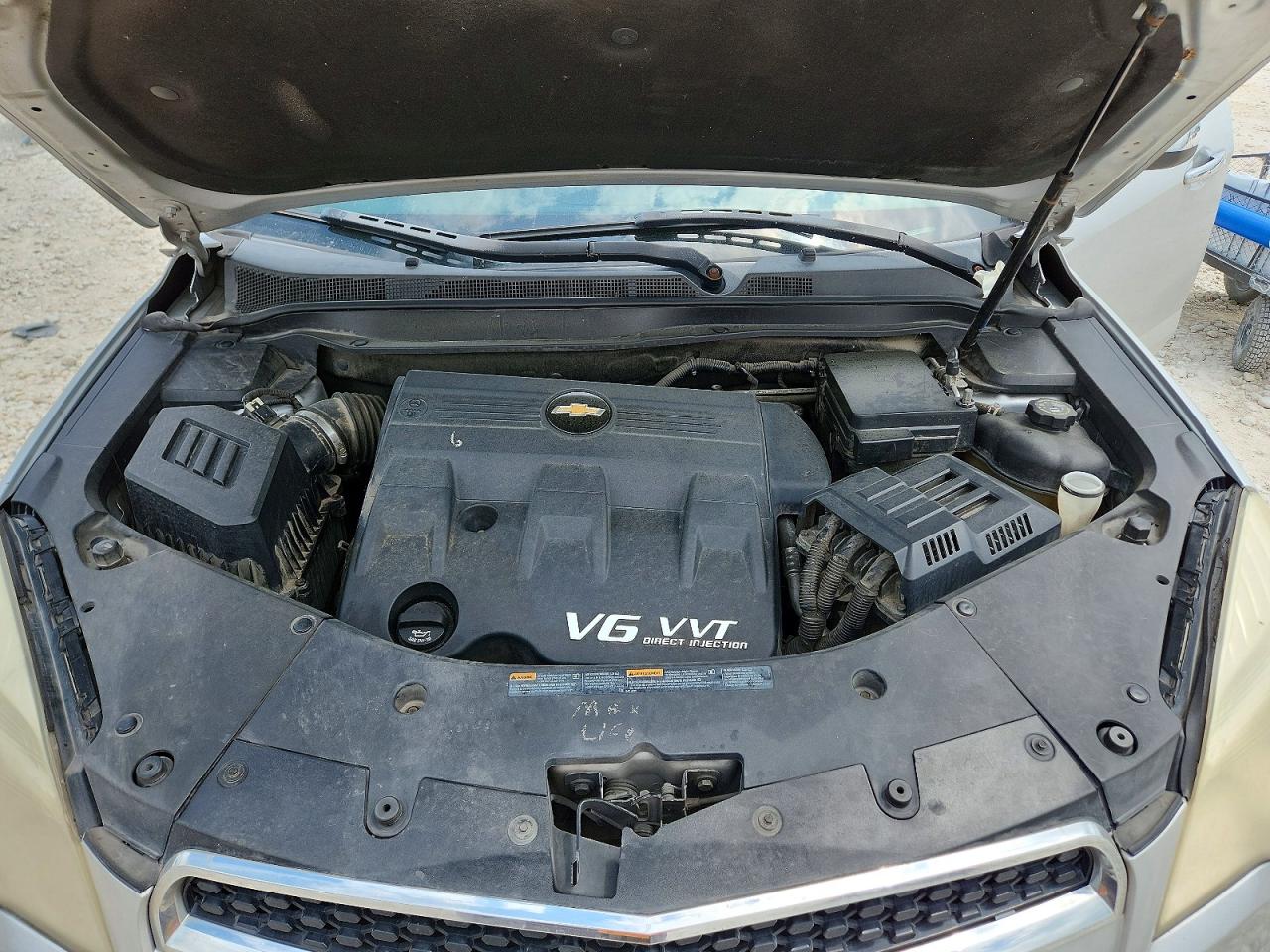 2011 CHEVROLET EQUINOX