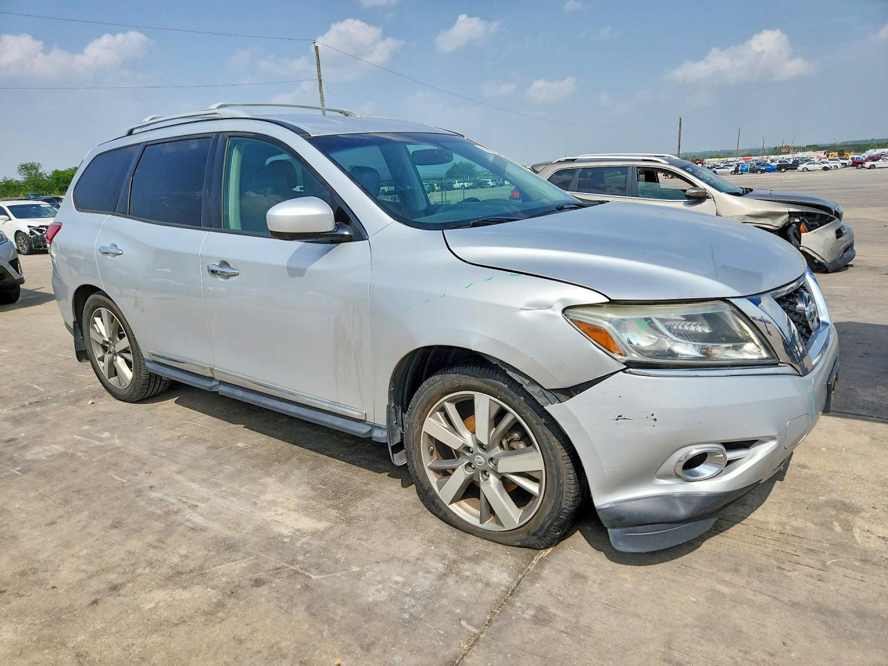 2014 NISSAN PATHFINDER