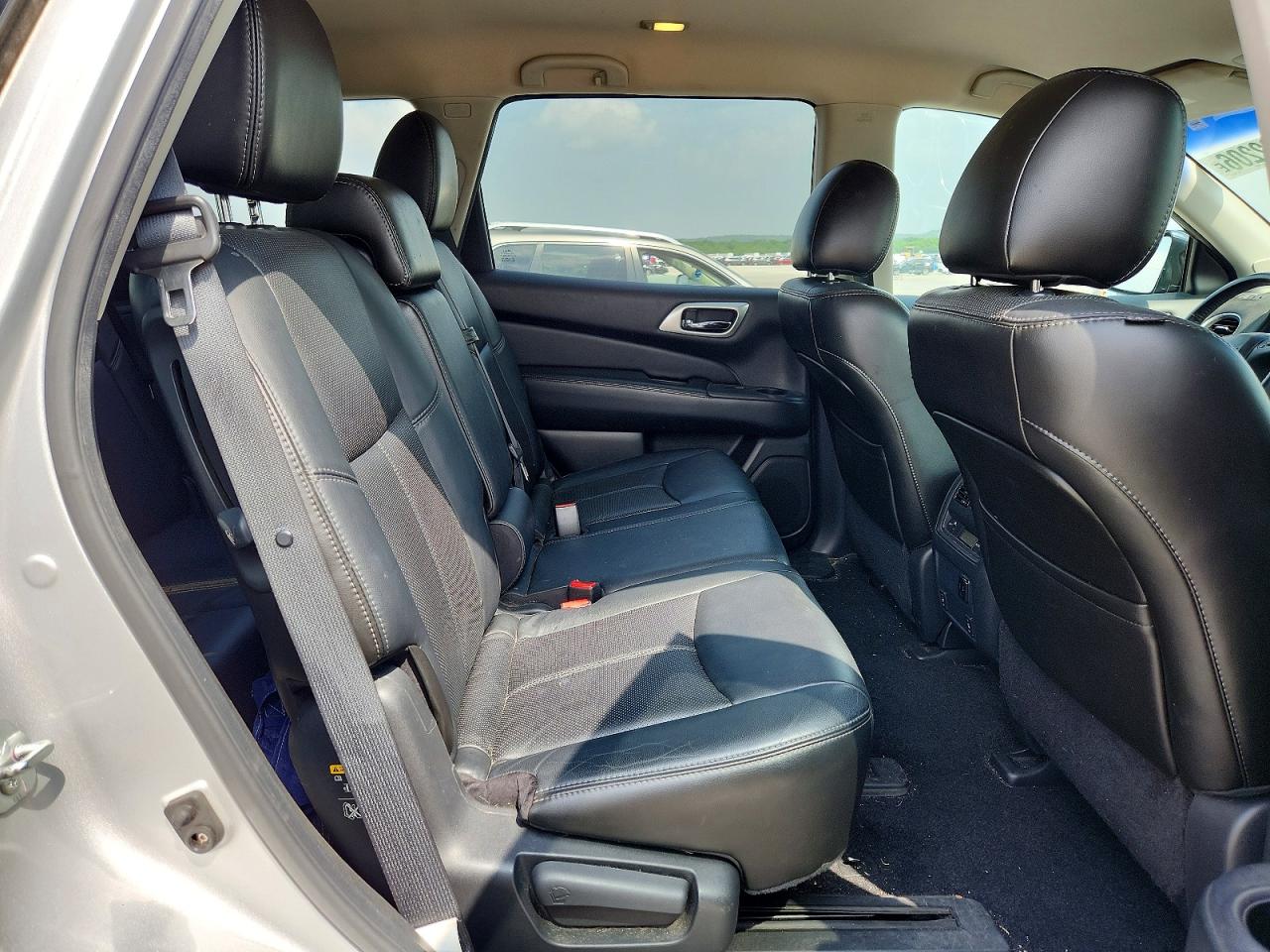 2014 NISSAN PATHFINDER