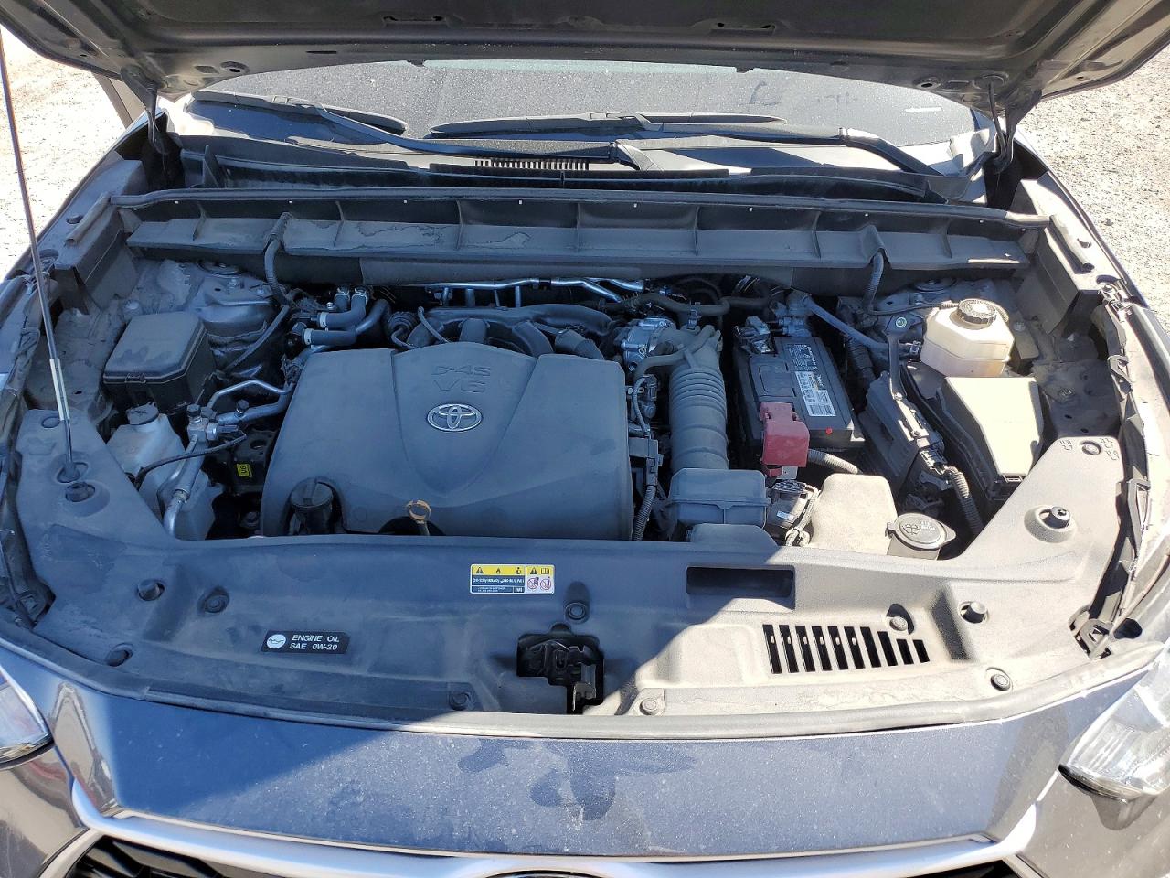 2022 TOYOTA HIGHLANDER