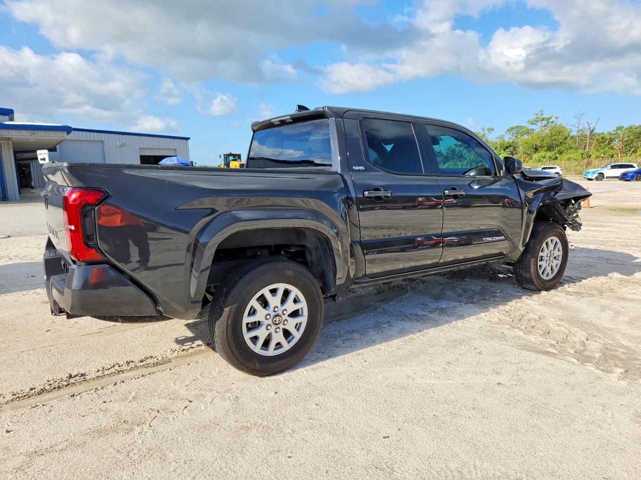 2025 TOYOTA TACOMA