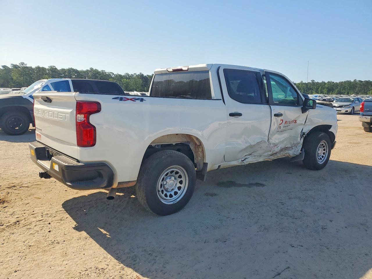 2025 CHEVROLET SILVERADO