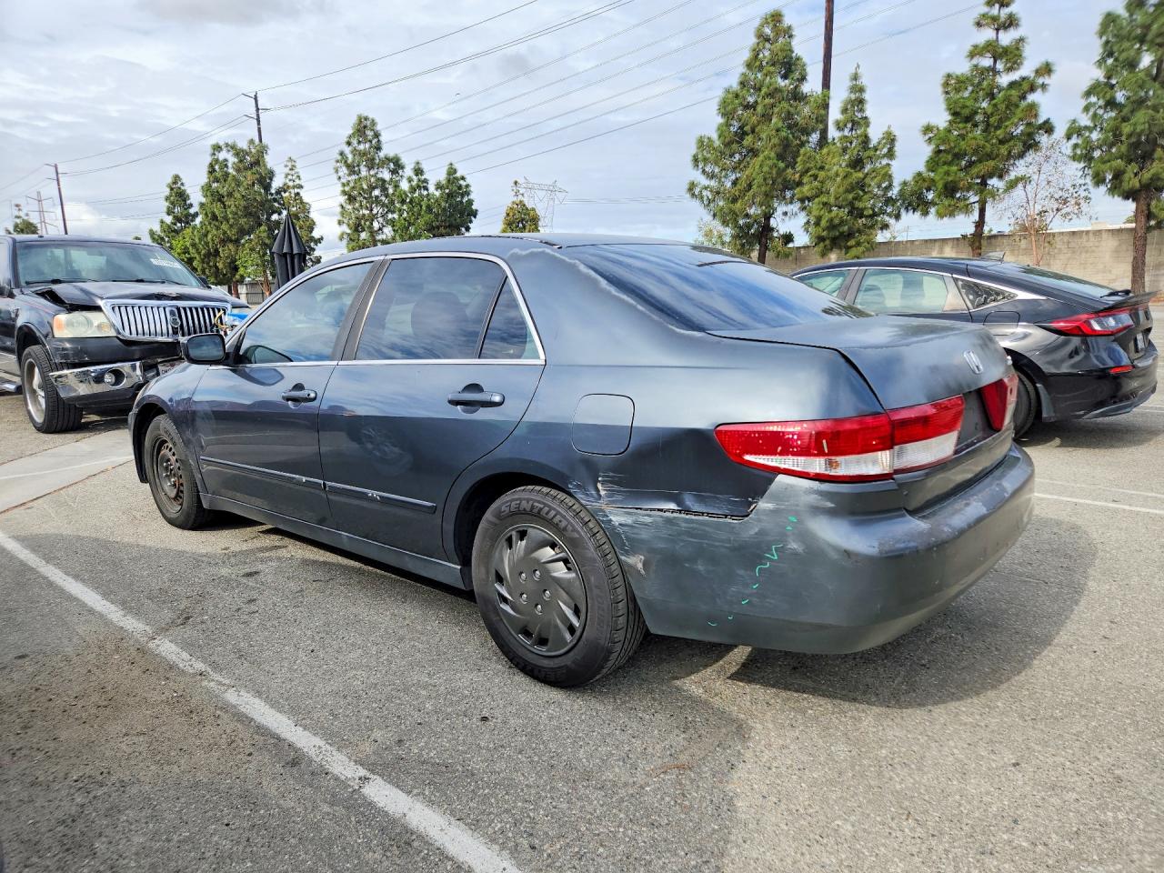 2004 HOND ACCORD