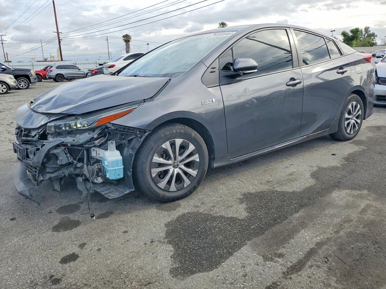 2022 TOYOTA PRIUS