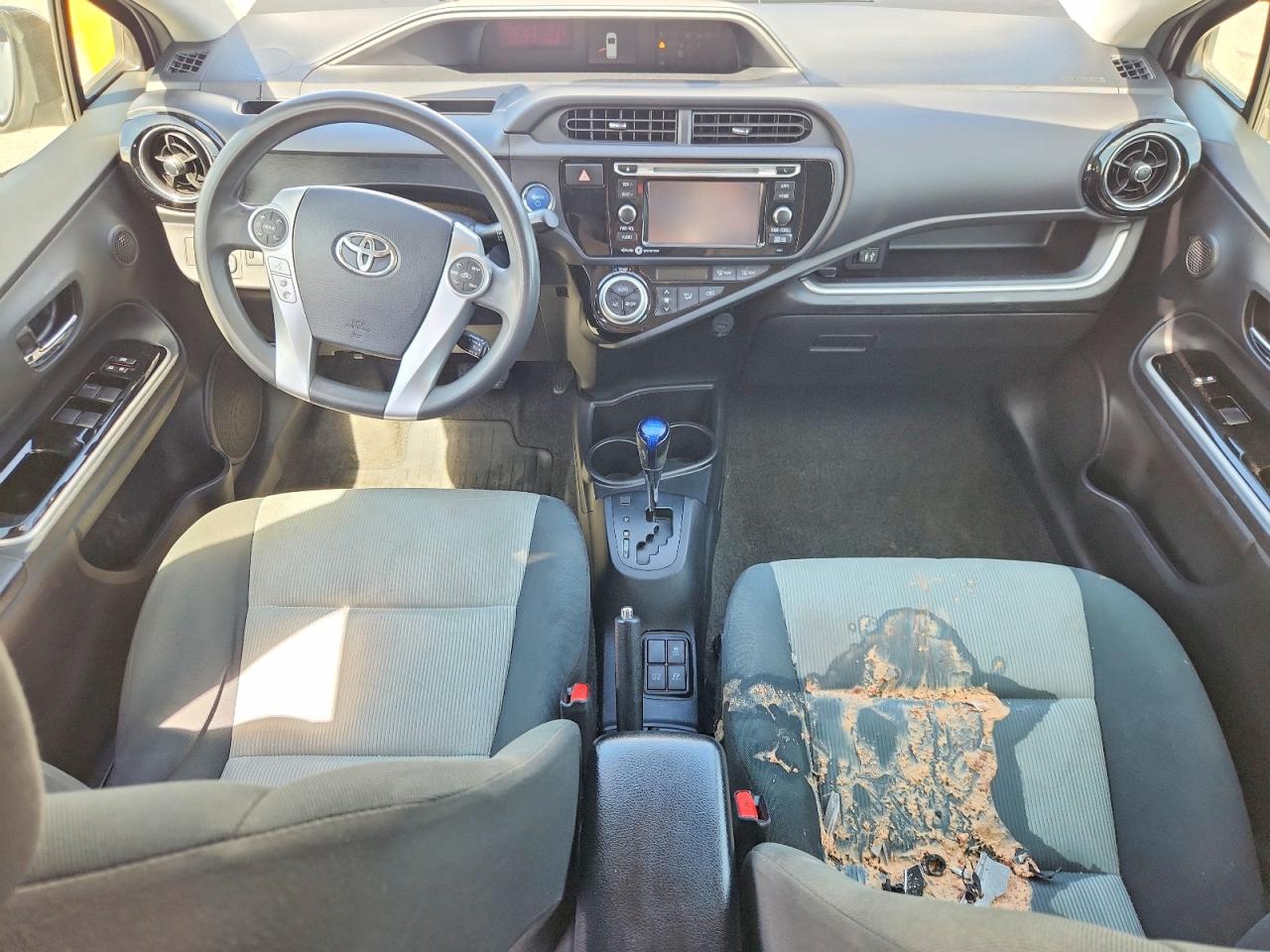 2015 TOYOTA PRIUS