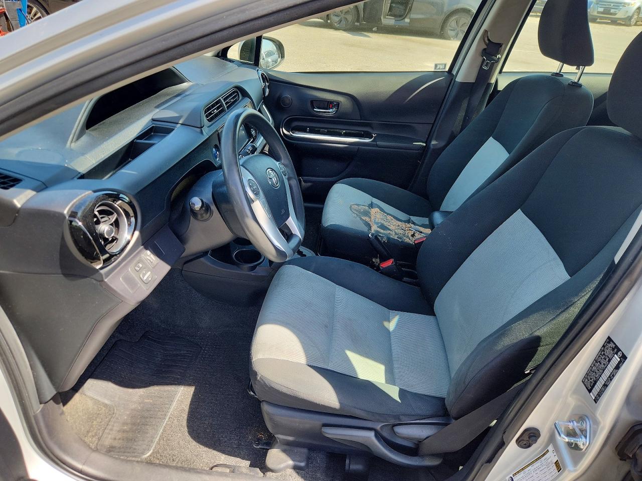 2015 TOYOTA PRIUS