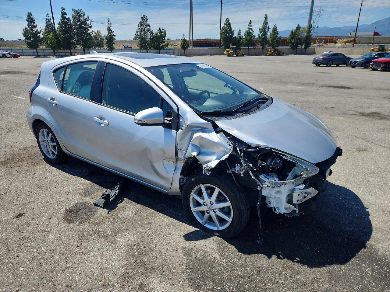 2015 TOYOTA PRIUS