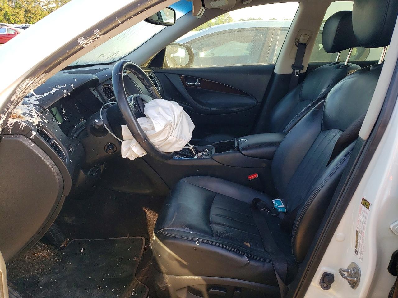 2016 INFINITI QX50