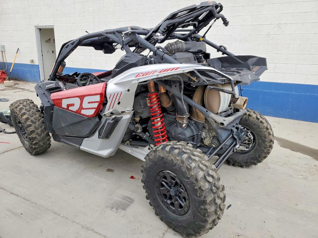 2024 CAN-AM SIDEBYSIDE