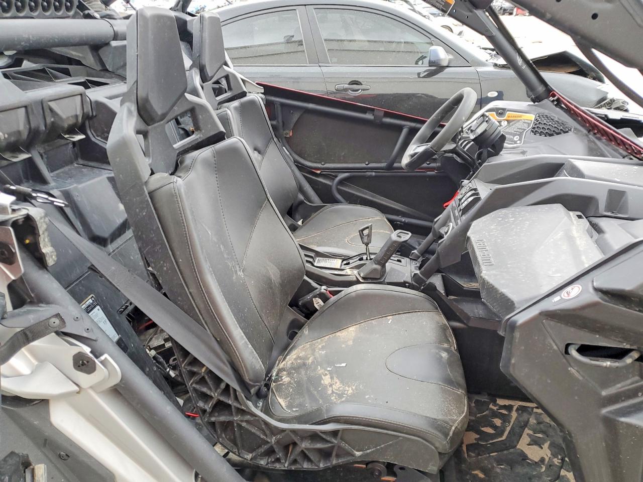 2024 CAN-AM SIDEBYSIDE
