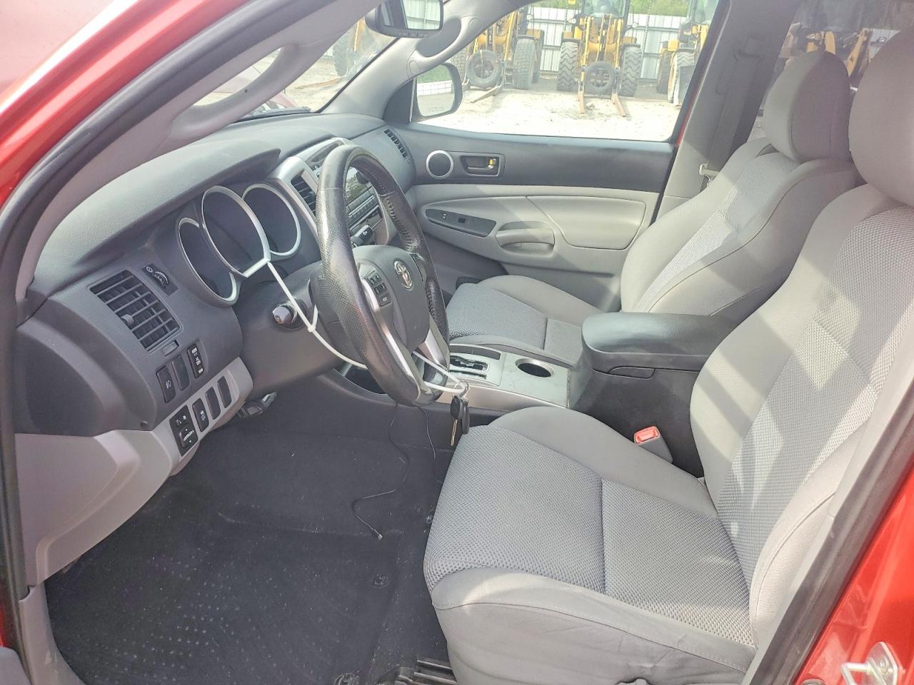 2012 TOYOTA TACOMA