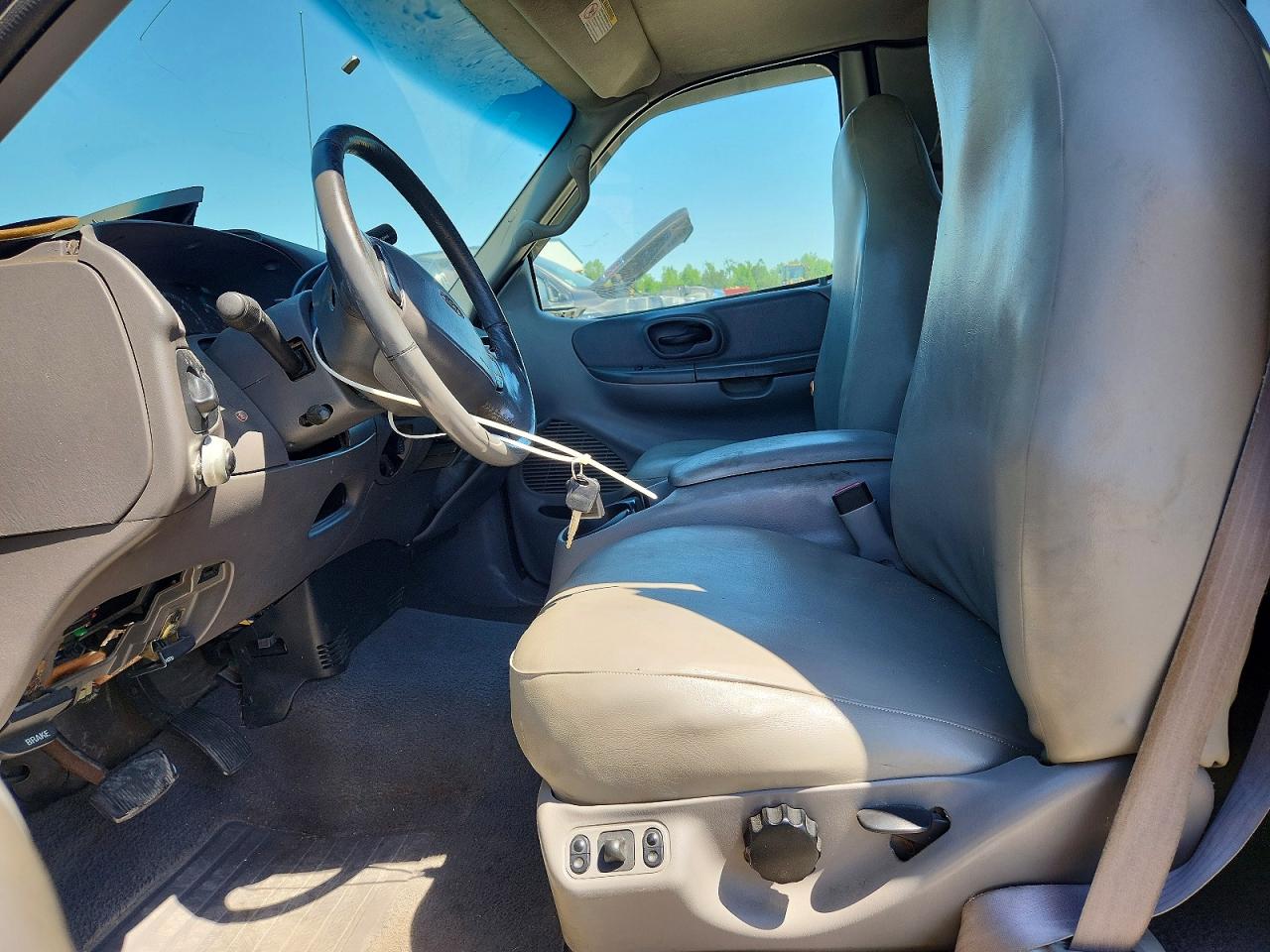 1999 FORD F150