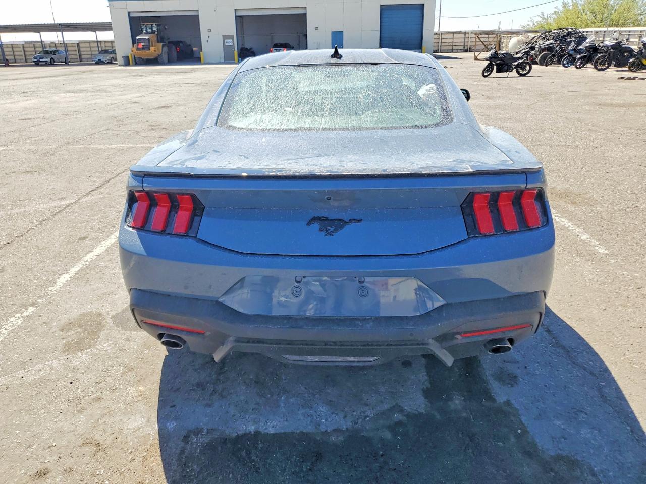 2026 FORD MUSTANG