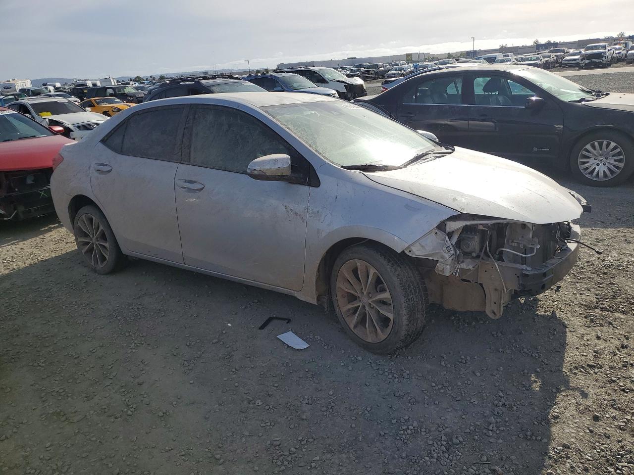 2017 TOYOTA COROLLA