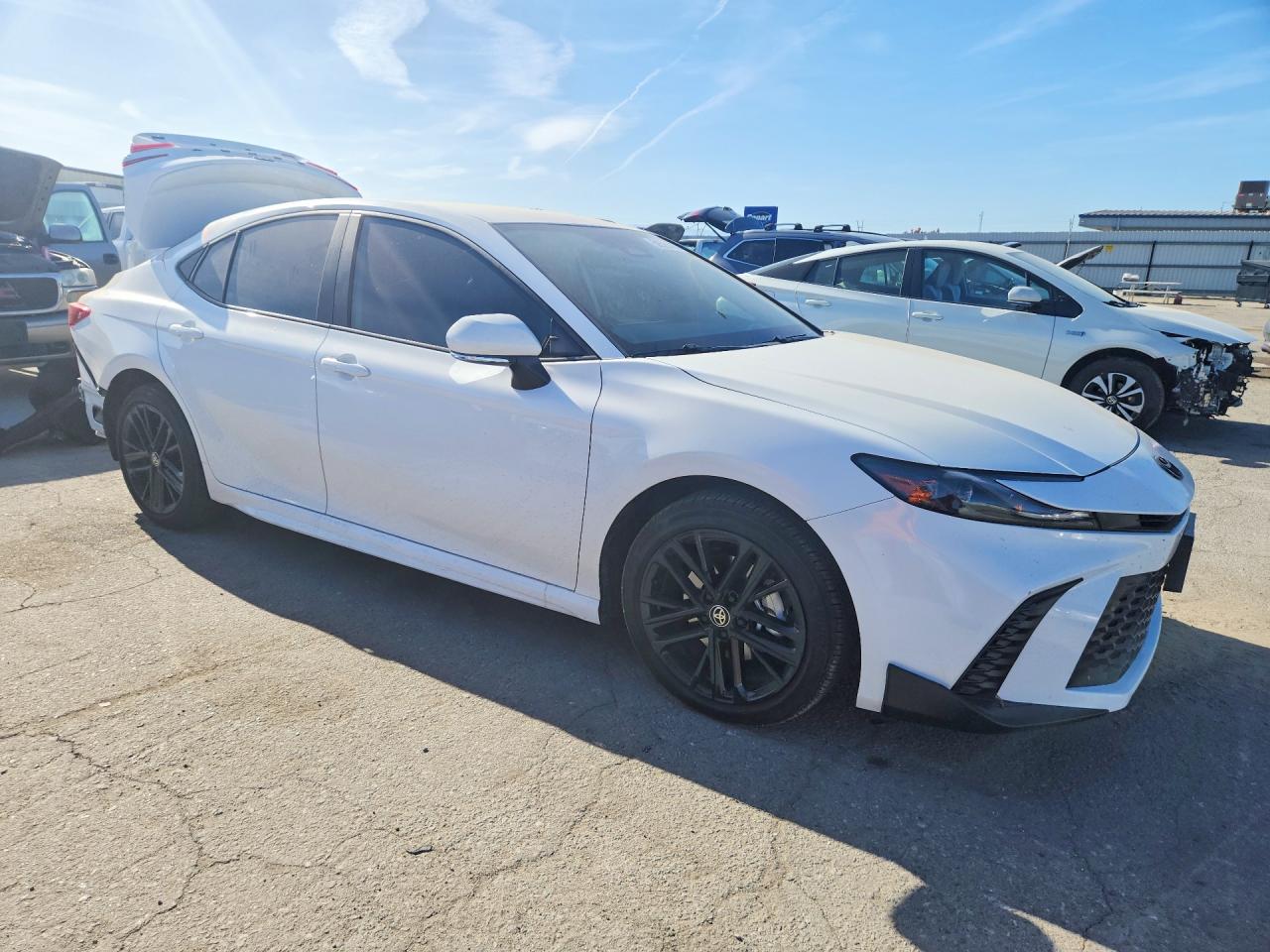 2025 TOYOTA CAMRY