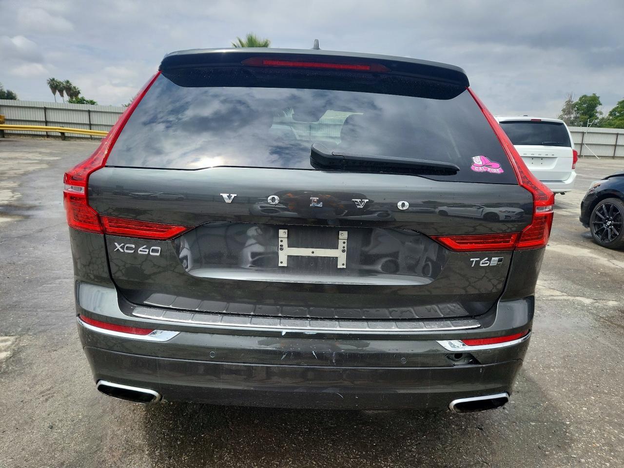2018 VOLVO XC60