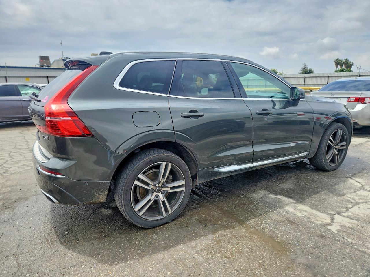 2018 VOLVO XC60