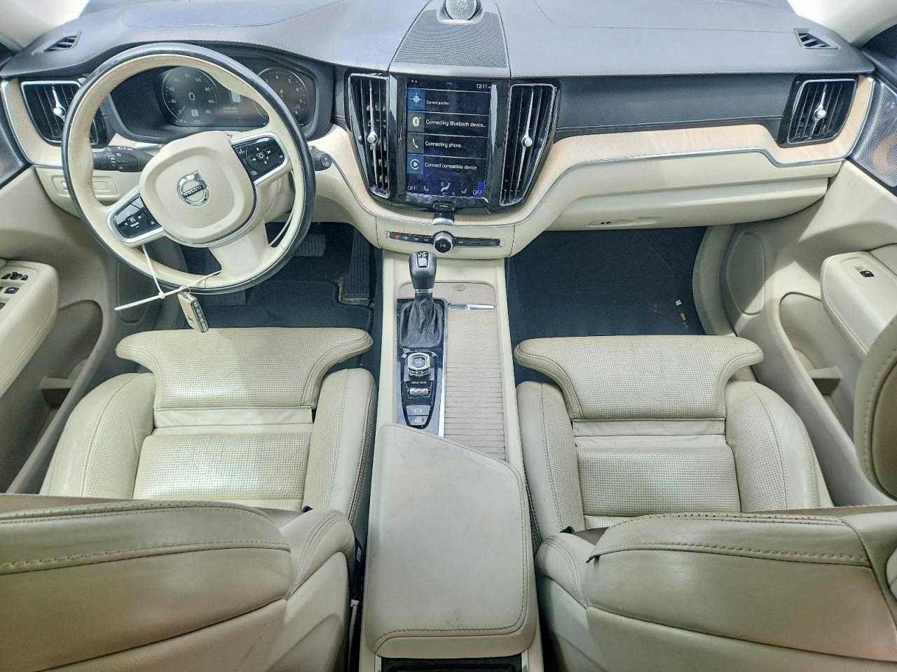 2018 VOLVO XC60