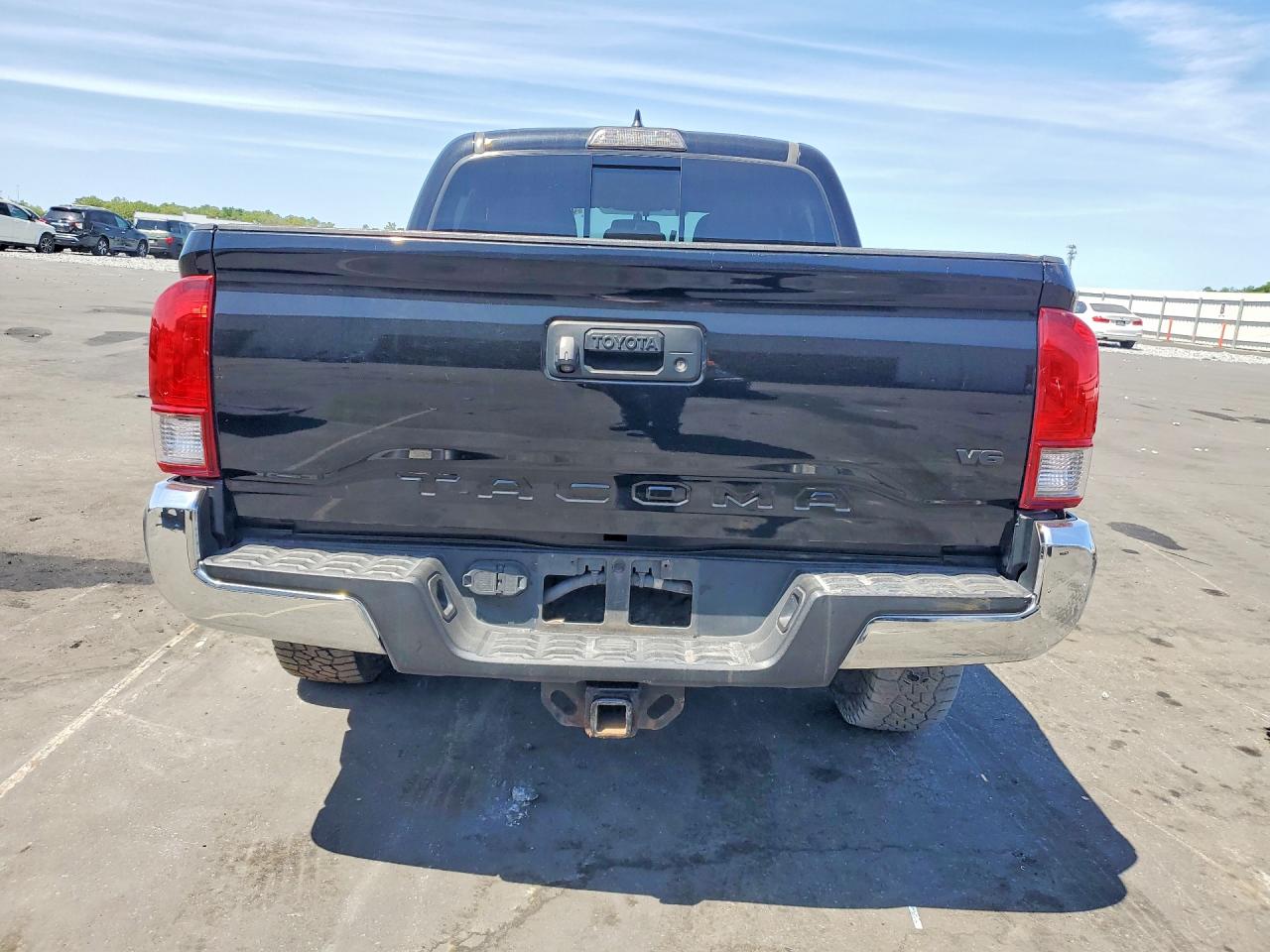 2017 TOYOTA TACOMA TRD