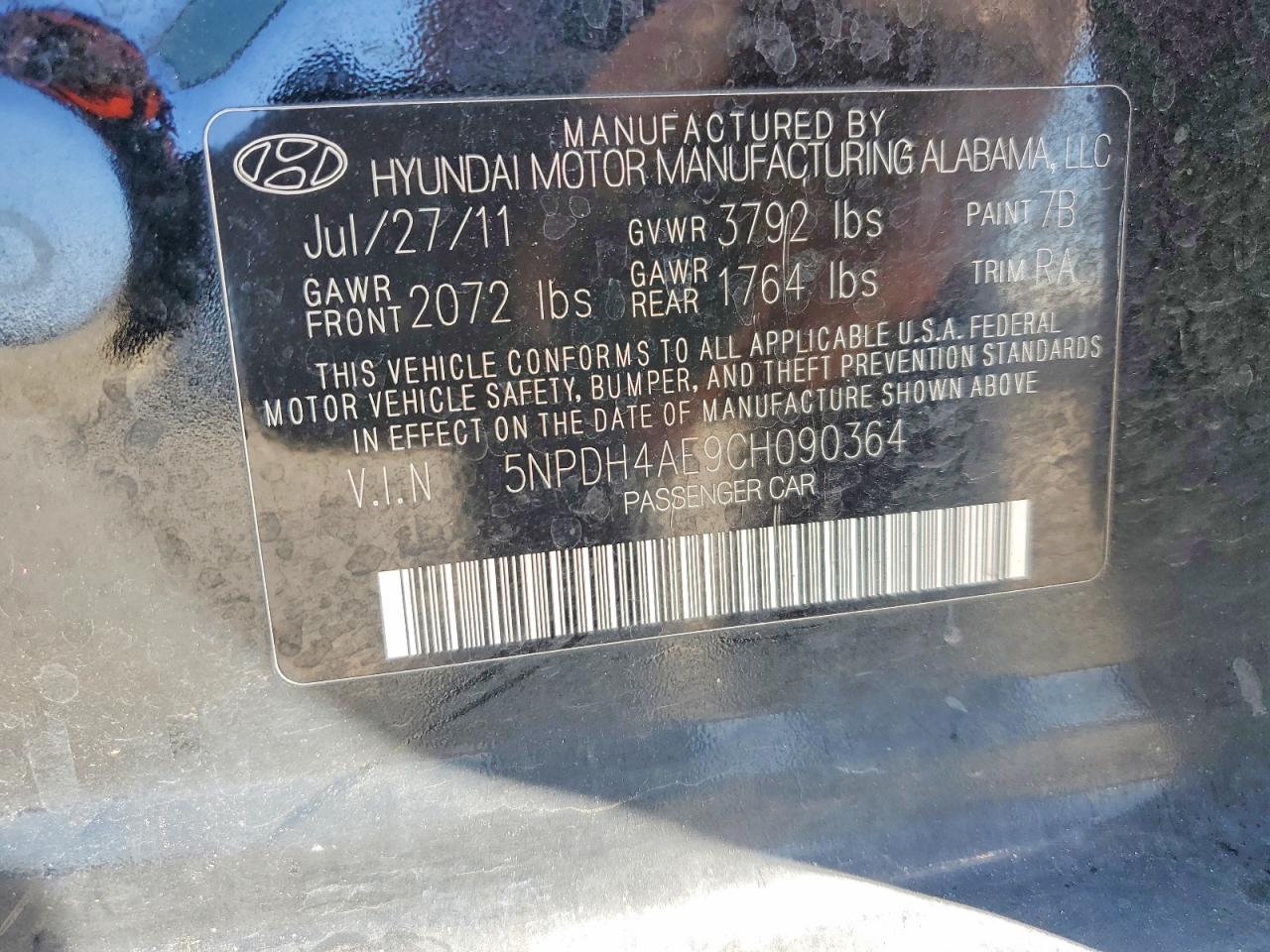 2012 HYUNDAI ELANTRA