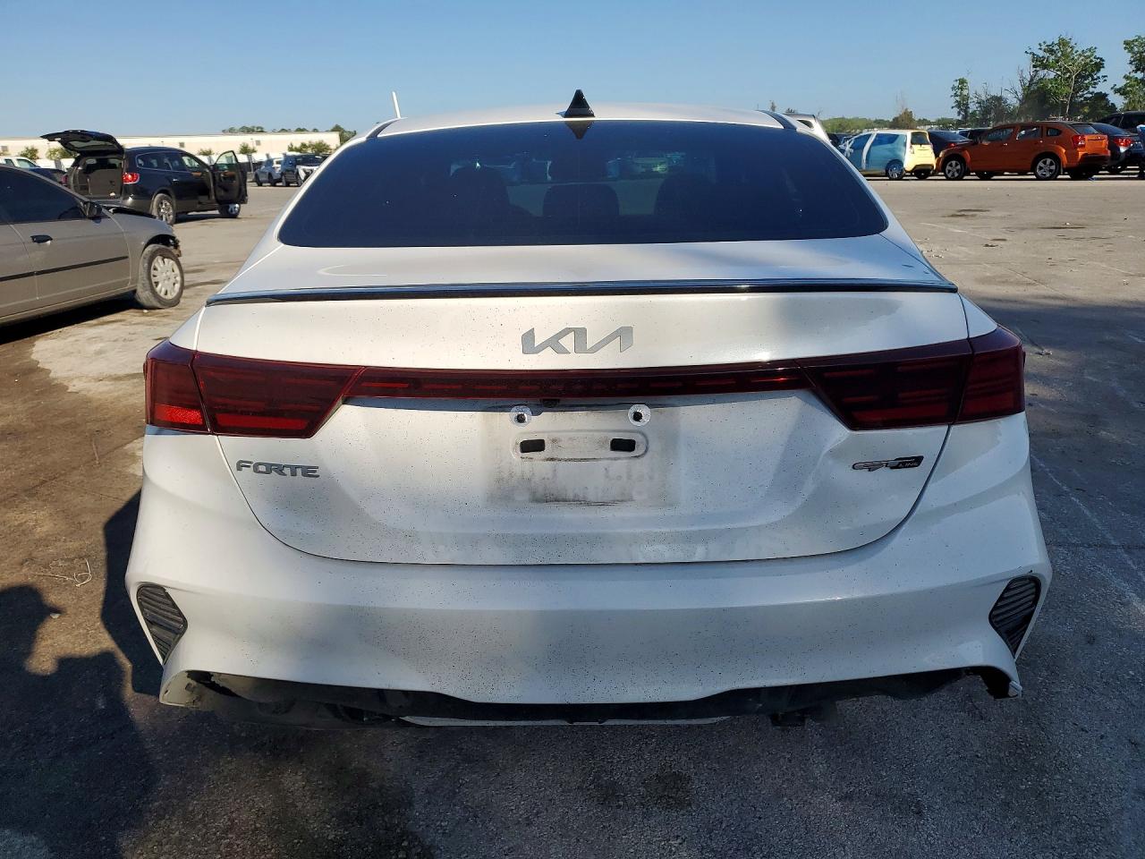 2024 KIA FORTE