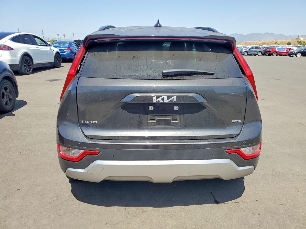 2025 KIA NIRO