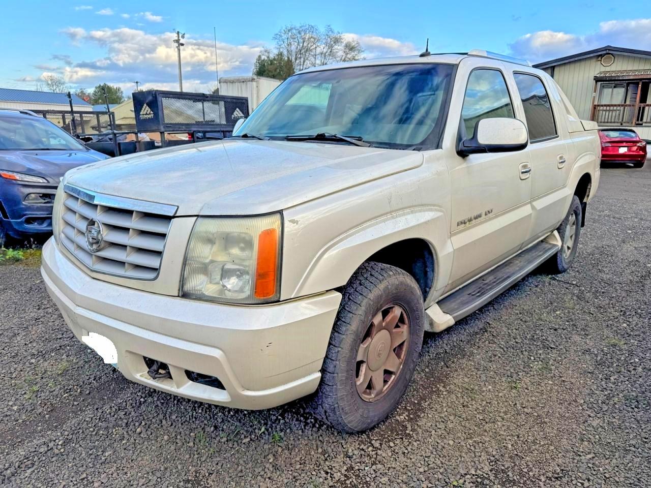2002 CADILLAC ESCALADE