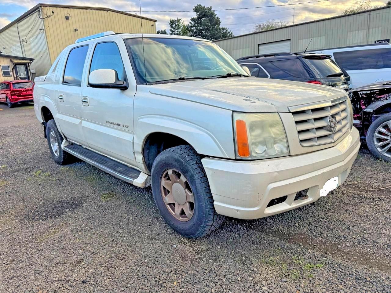 2002 CADILLAC ESCALADE