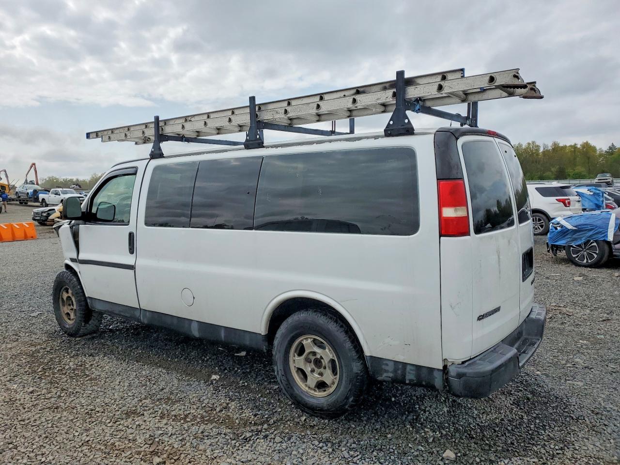 2006 CHEVROLET EXPRESS