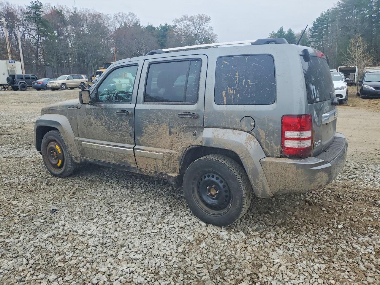 2012 JEEP LIBERTY