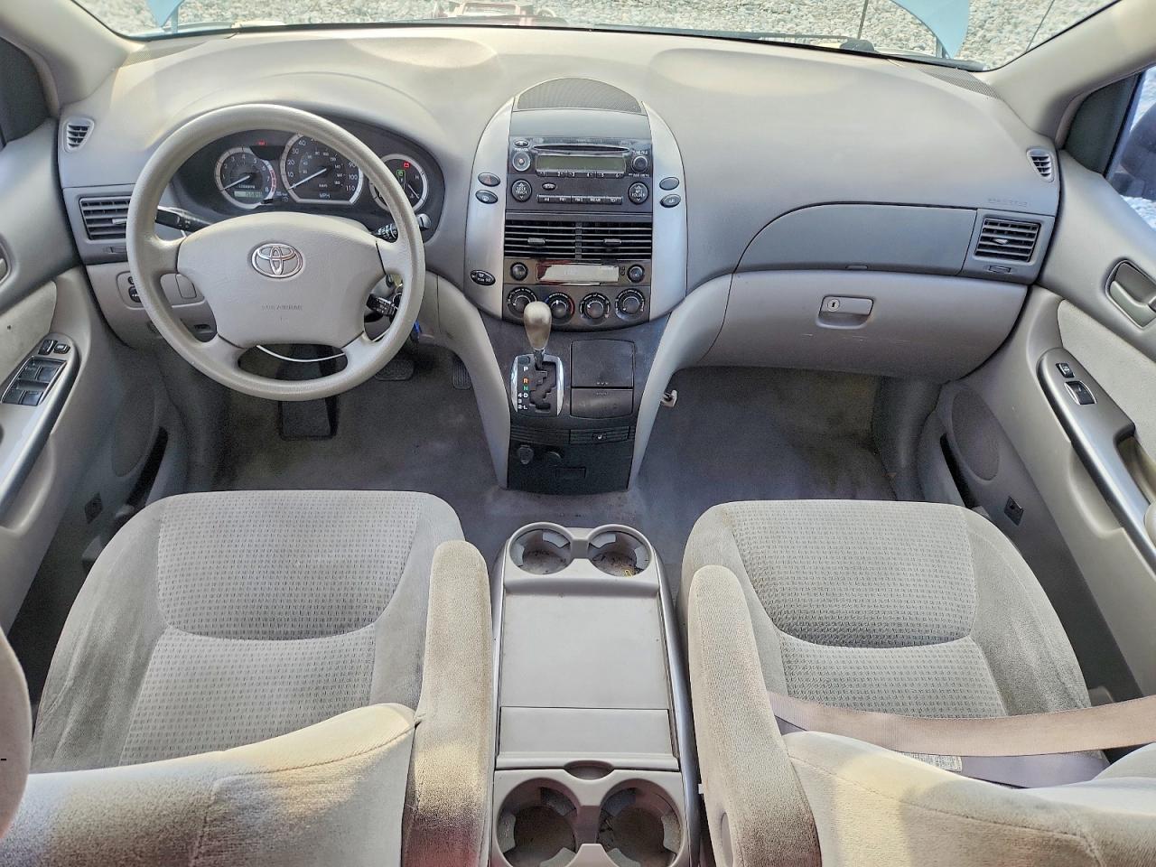 2007 TOYOTA SIENNA