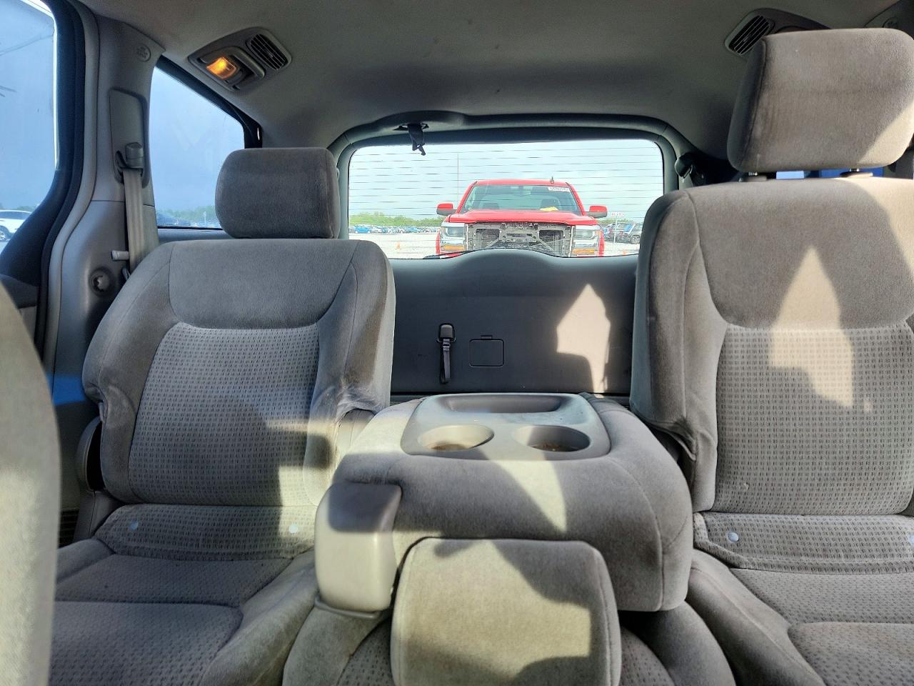2007 TOYOTA SIENNA