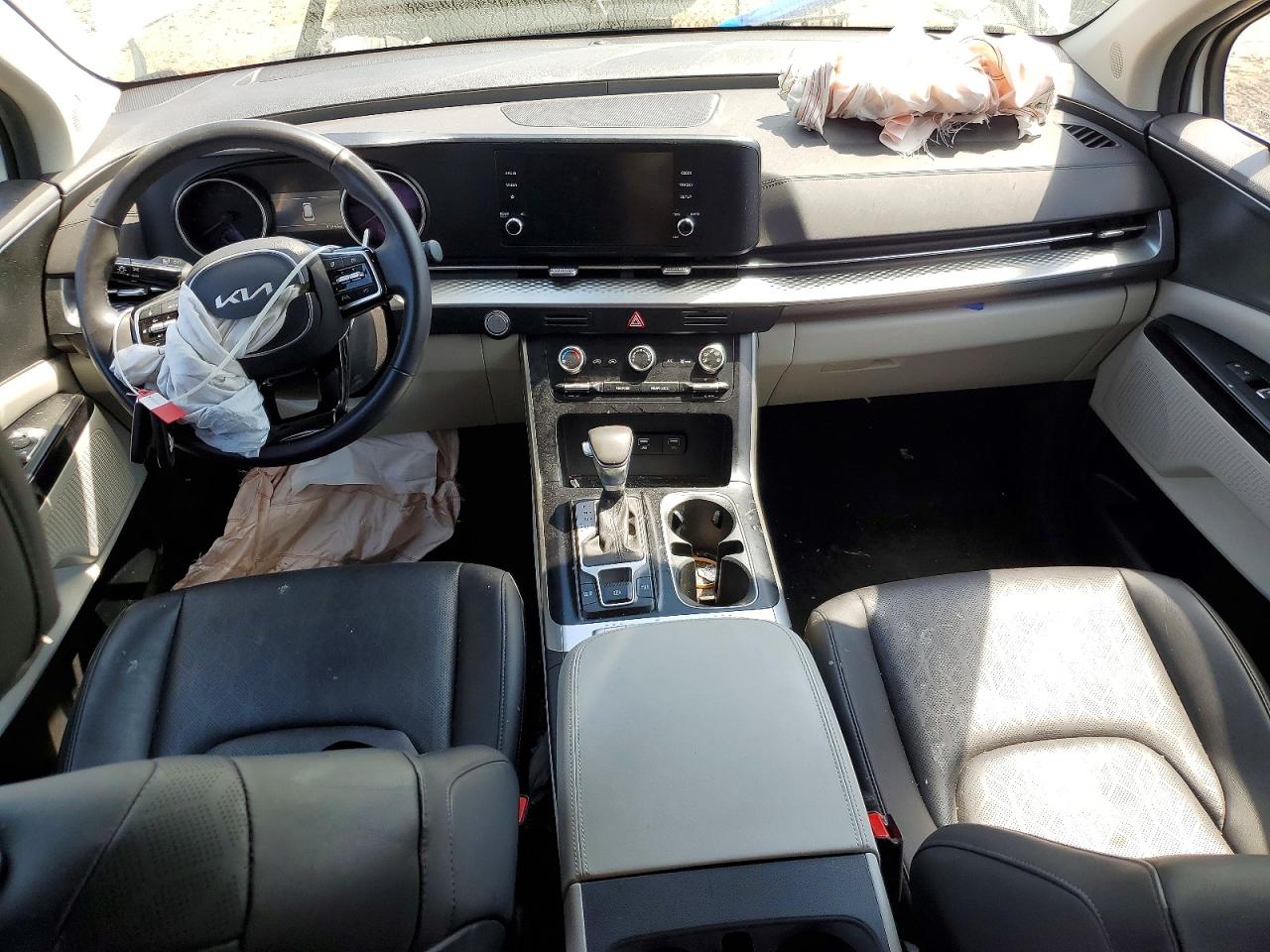 2024 KIA CARNIVAL L