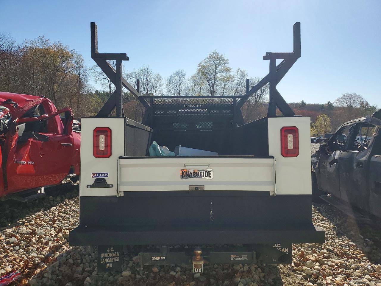 2024 CHEVROLET SILVERADO
