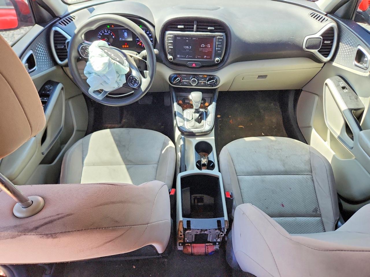 2022 KIA SOUL