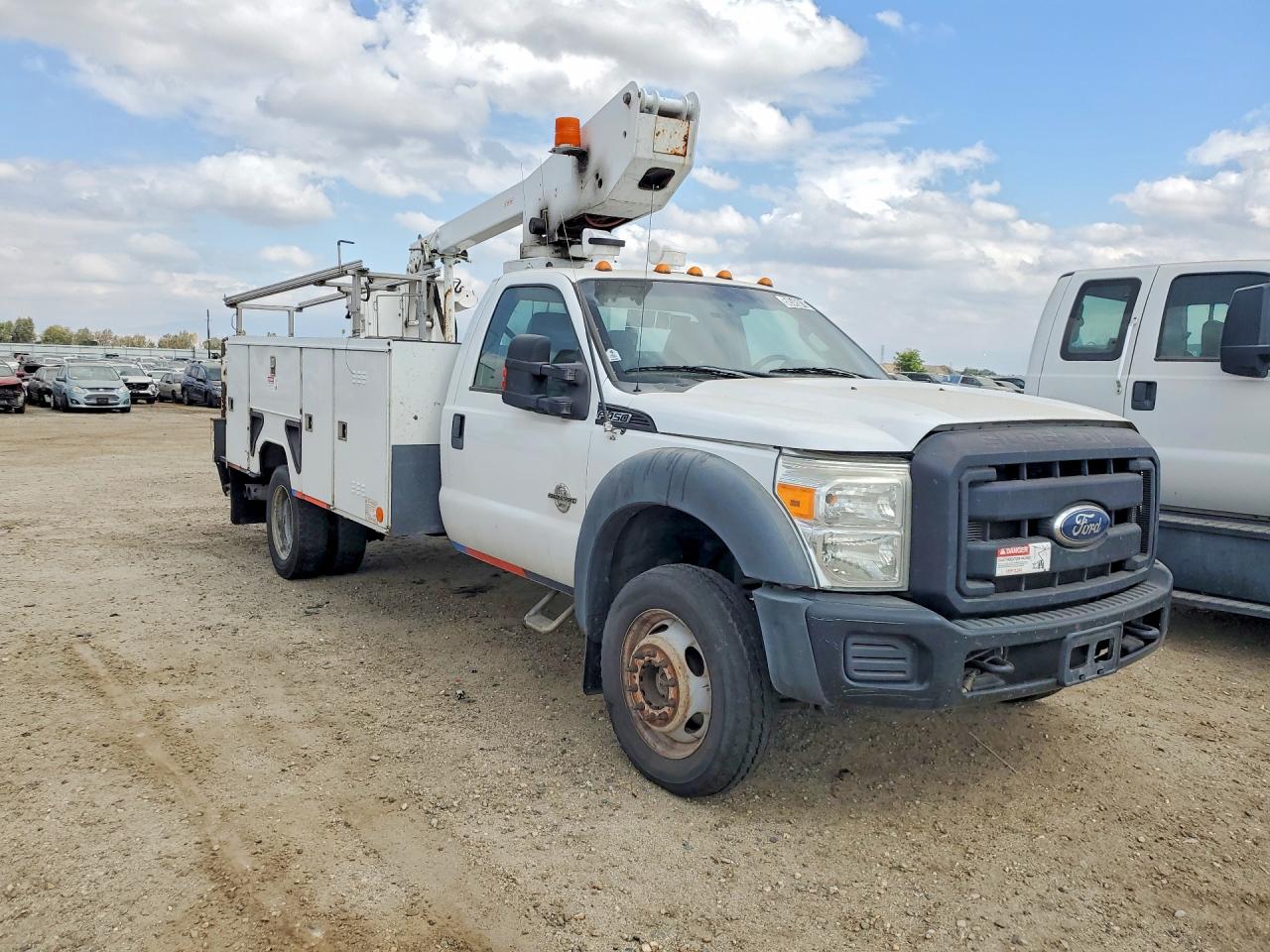 2011 FORD F450