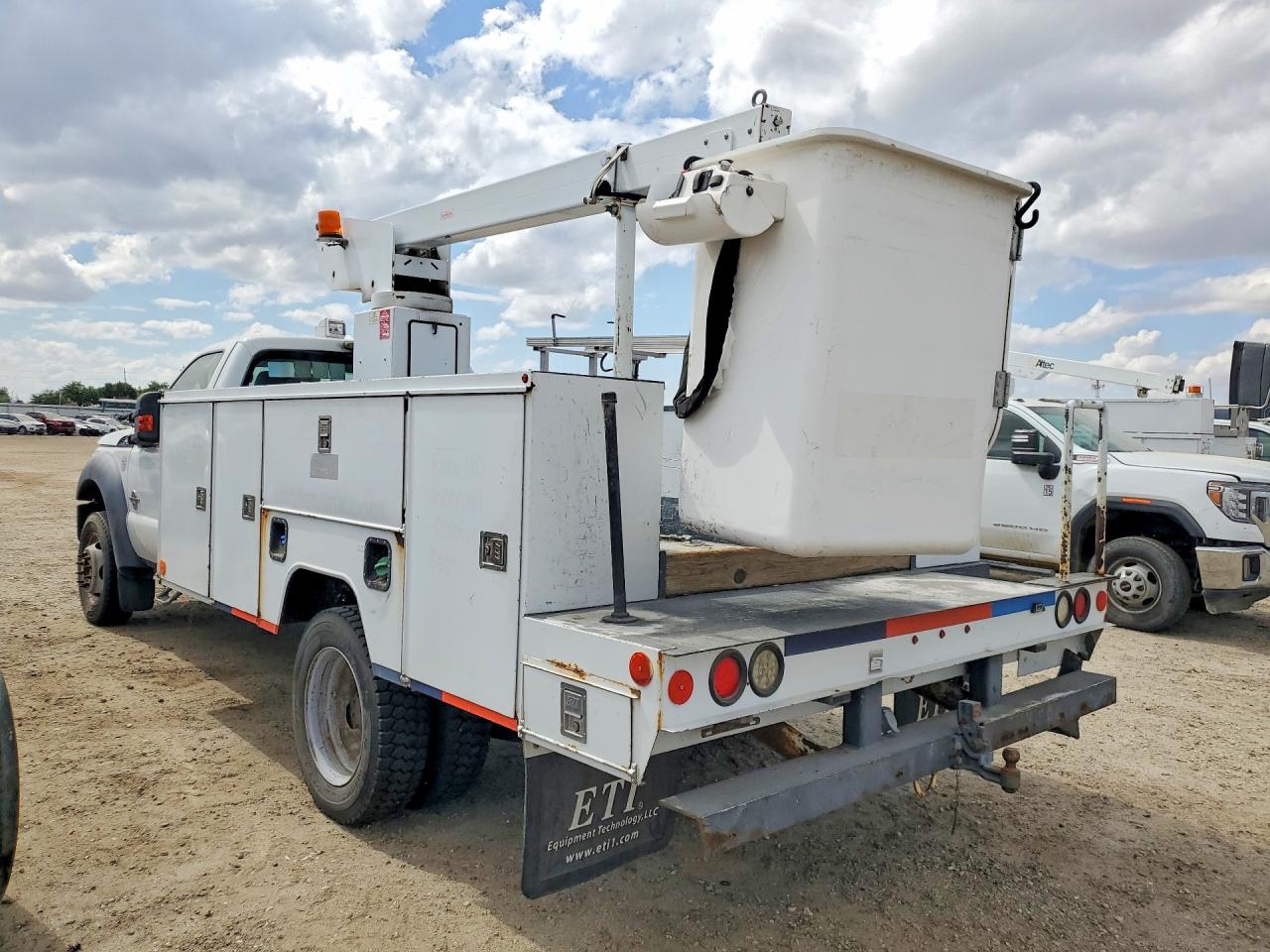 2011 FORD F450