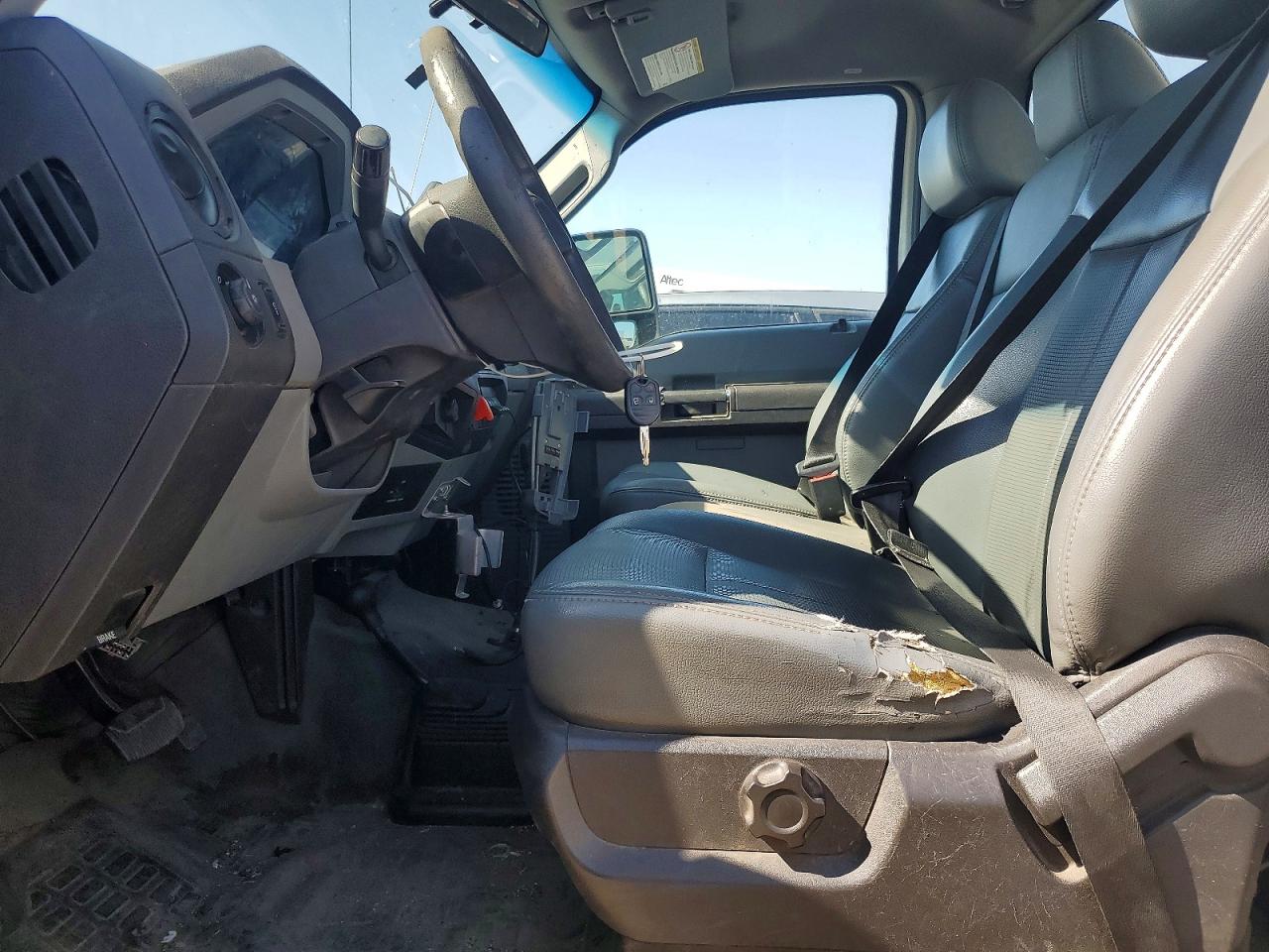 2011 FORD F450
