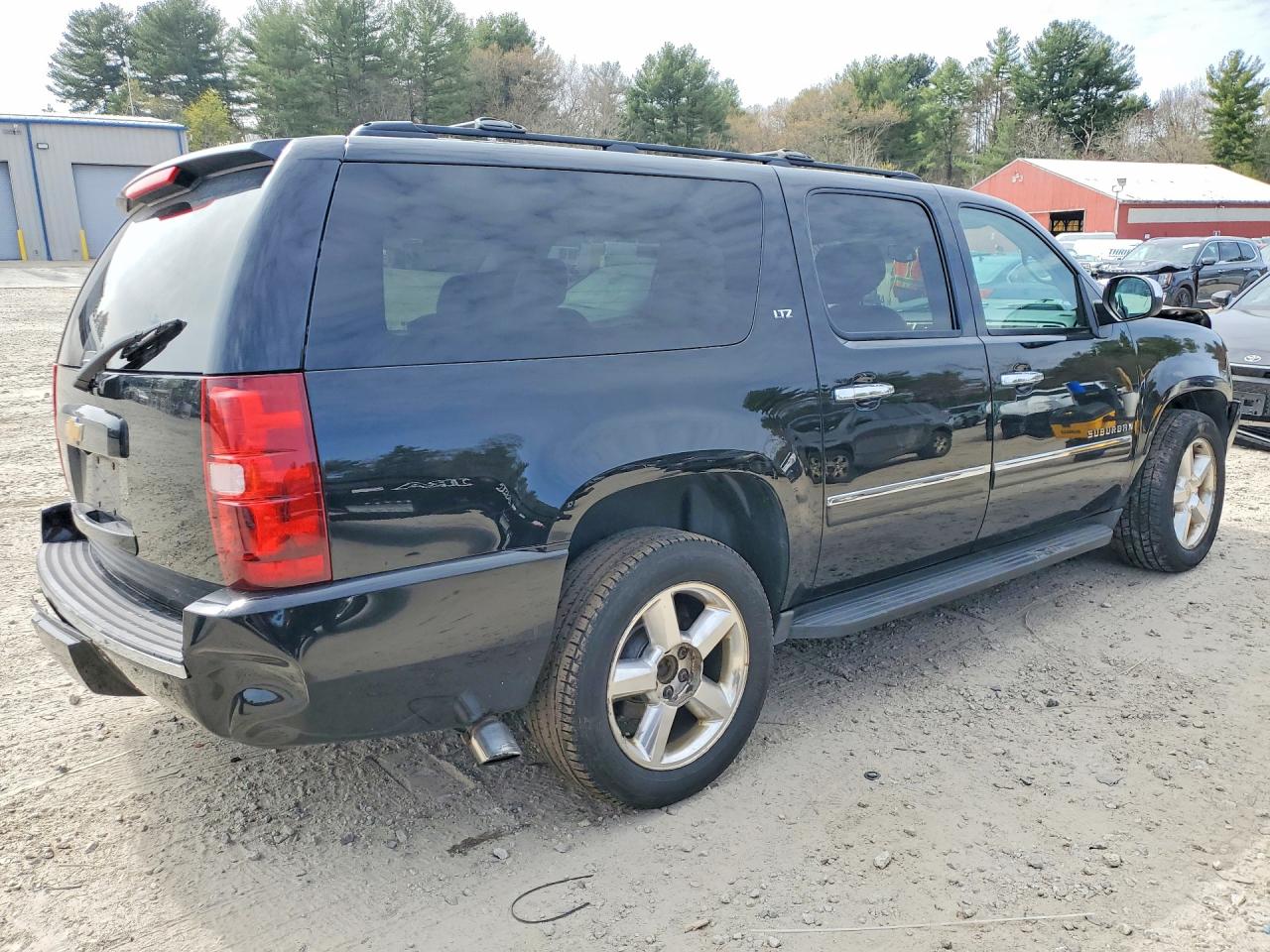 2014 CHEVROLET SUBURBAN