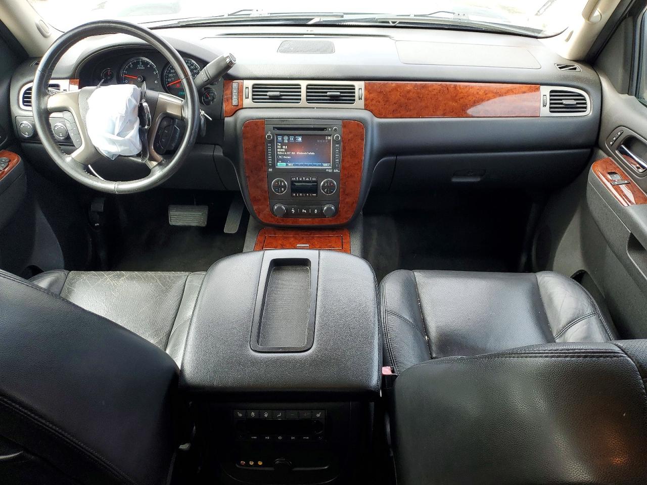 2014 CHEVROLET SUBURBAN
