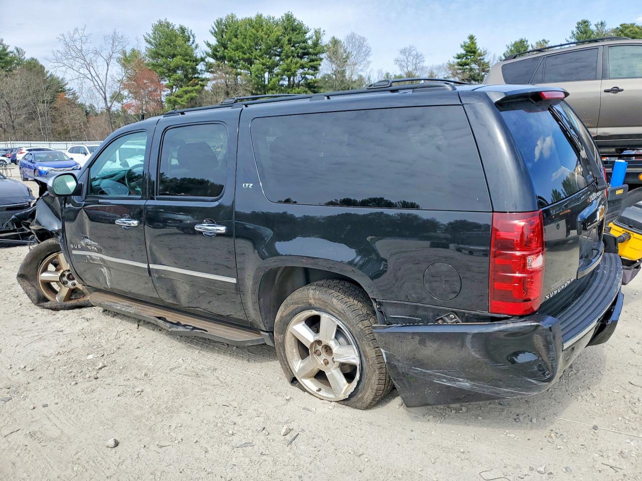 2014 CHEVROLET SUBURBAN