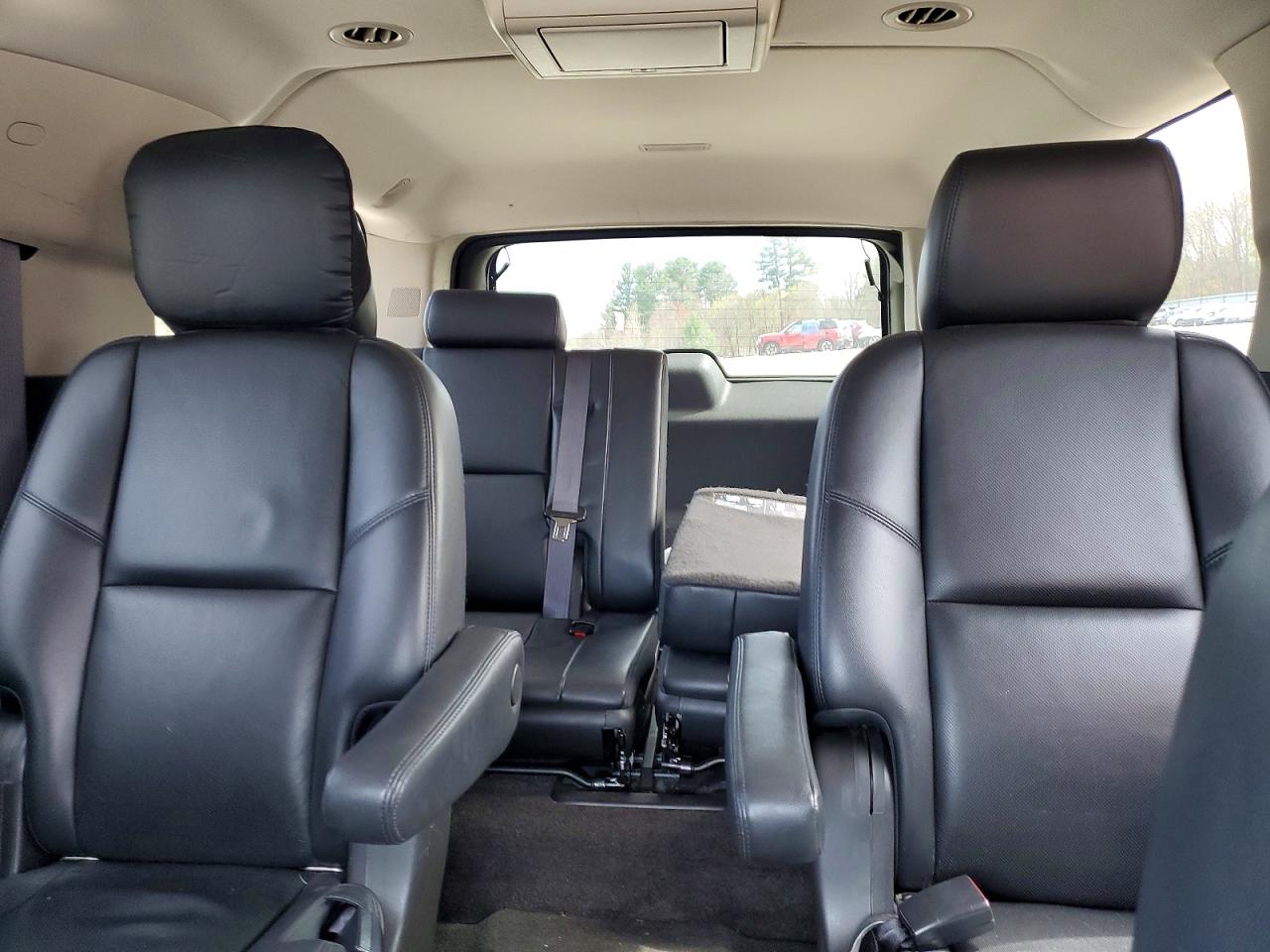 2014 CHEVROLET SUBURBAN
