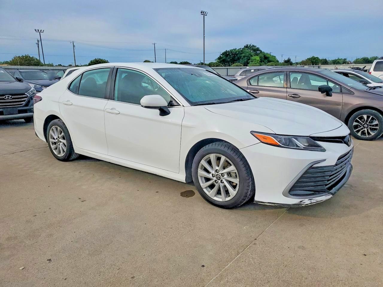2022 TOYOTA CAMRY