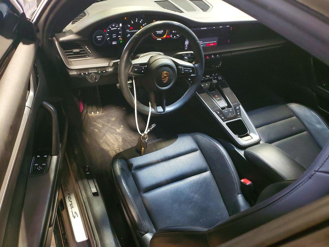 2020 PORSCHE 911