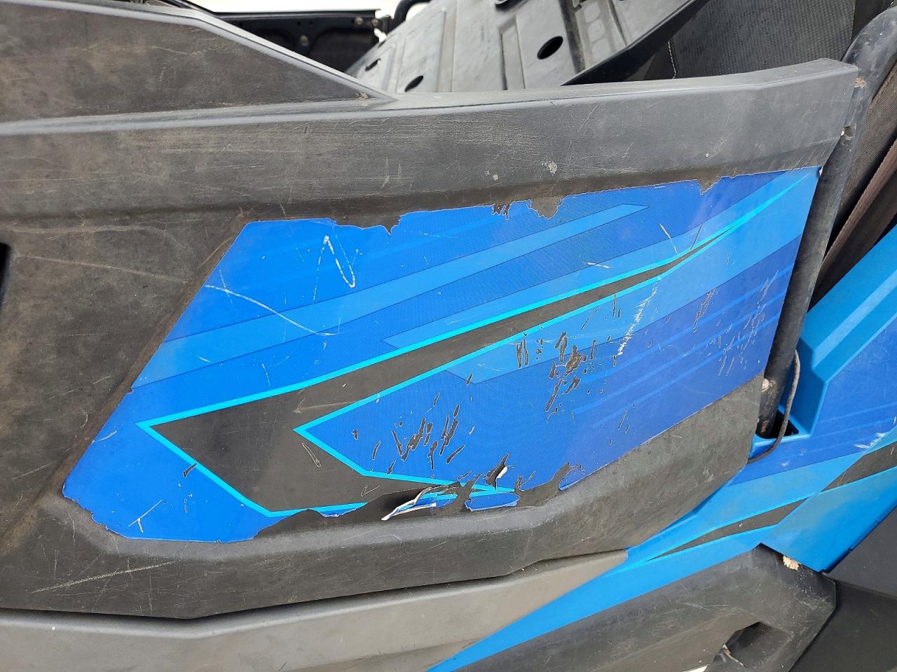 2015 POLARIS SIDEBYSIDE