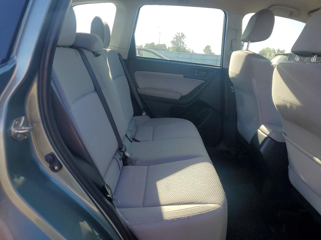 2017 SUBARU FORESTER