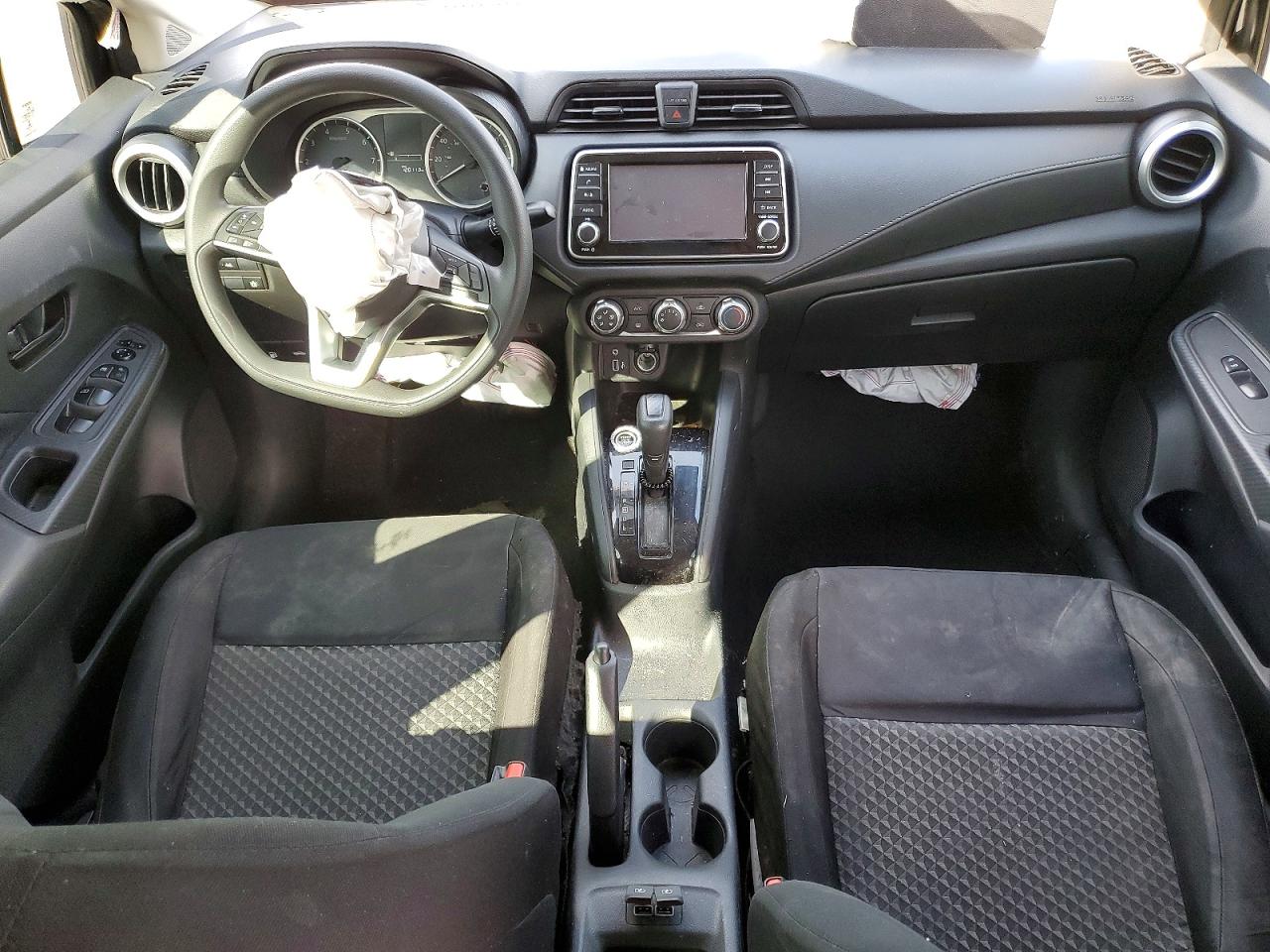 2021 NISSAN VERSA